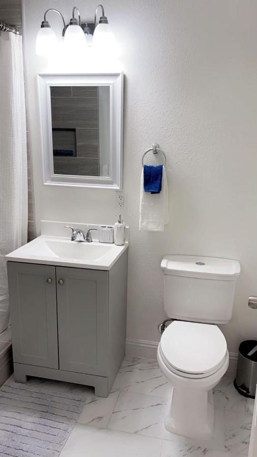Guest House , 5 Min Away From Las Airport. 라스베이거스 외부 사진