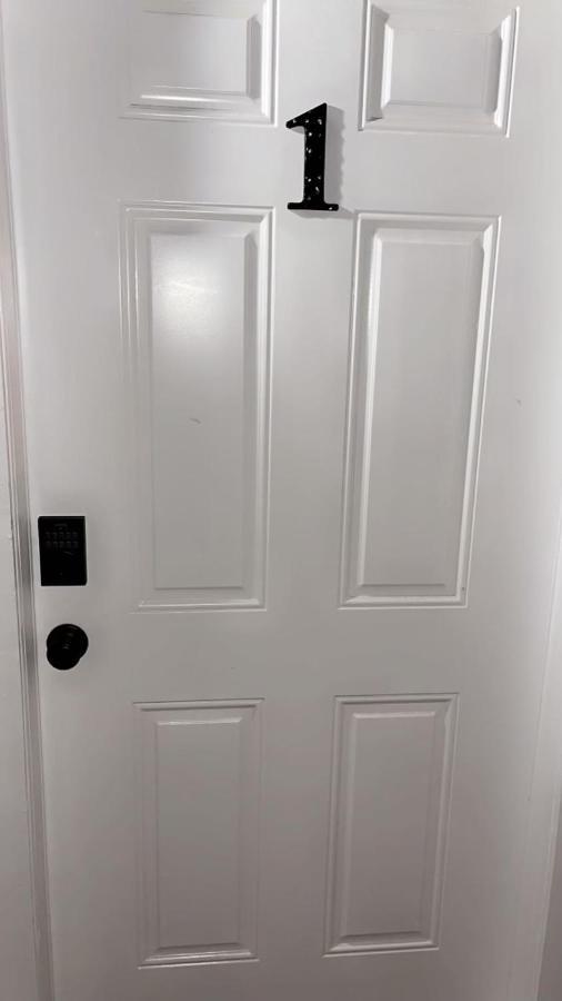 Guest House , 5 Min Away From Las Airport. 라스베이거스 외부 사진